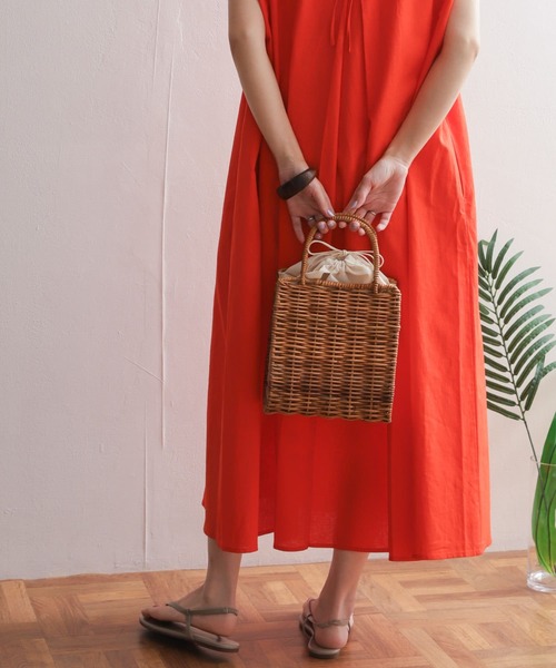 「URBAN RESEARCH DOORS」 半袖ワンピース MEDIUM レッド レディースの画像