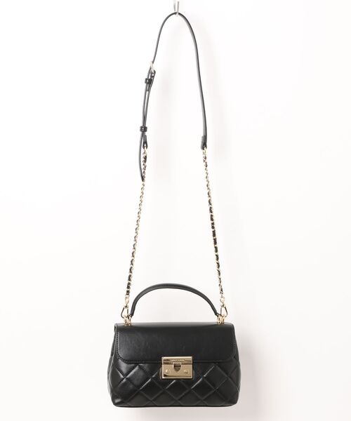 新品Charles &Keithのショルダーバッグ　5000円 CHARLES ＆ KEITH（チャールズ&キース） ショルダーバッグ バッグ