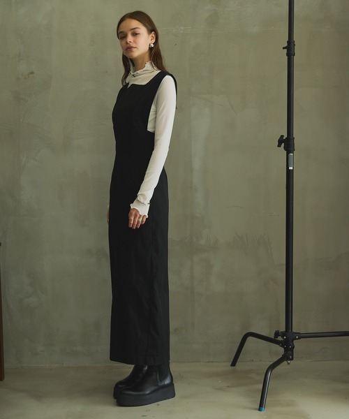 HANNE ワンピース 「RIKAコラボ」スクエアネックロングジャンスカ 