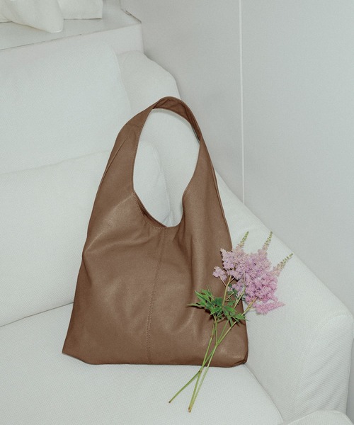 EFOLE ショルダーバッグ バッグ One handle big shoulder bag