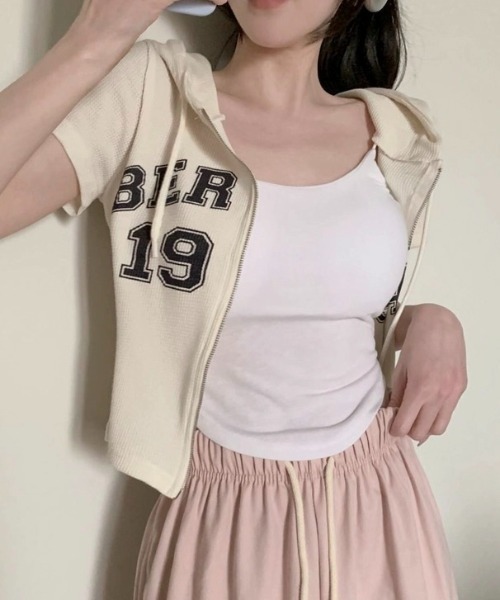アミナ パーカー 長袖 総柄 トップス レディース ﾌﾘｰサイズ ベージュ系 Amina ジップパーカー パーカー レディース トップス 長袖 送料無料