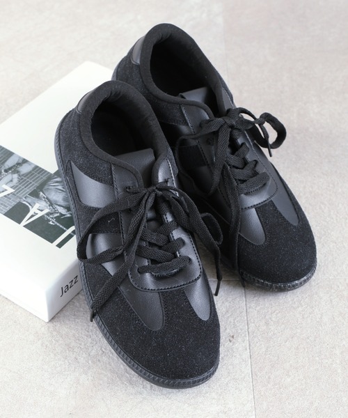 送料無料 スニーカー レースアップ ローカット レディース SS 春夏 新作 夏新作 秋新作 人気 流行 定番 2025 エコー ECCO 802403 バイオムライト 黒 靴 ブラック パンチング VIVIAN（ヴィヴィアン） スニーカー メンズ レディース ローテク異素材