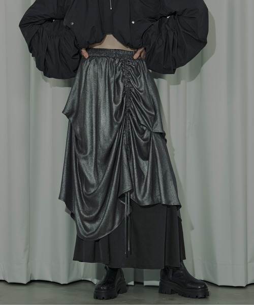 Ezick Glossy satinジップフレアスカート Ezick（エジック）の「Glossy satinジップフレアスカート