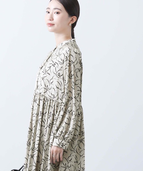 グレディブリリアントサテンギャザーワンピース Gready Brilliant｜LUサテンギャザーワンピース | Rakuten