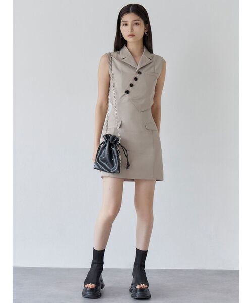MURUA マニッシュベストミニワンピース　アイボリー MURUA ワンピース マニッシュベストミニワンピース : ZOZOTOWN