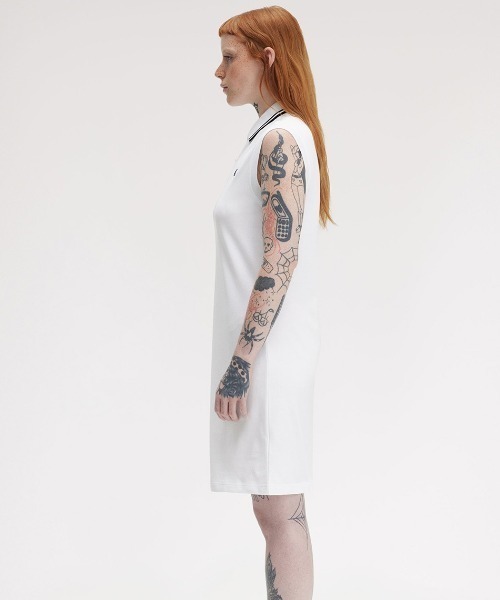 FRED PERRY ワンピース The Sleeveless Fred Perry Dress