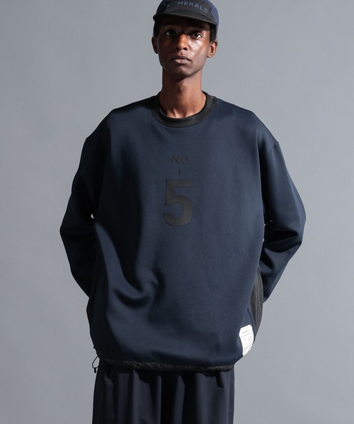 完売品 新品タグ付 リフレクティブロゴウインドクルーネック プルオーバー 黒 Ｌ REPLAY グラフィックロゴTシャツ M3042 ．000