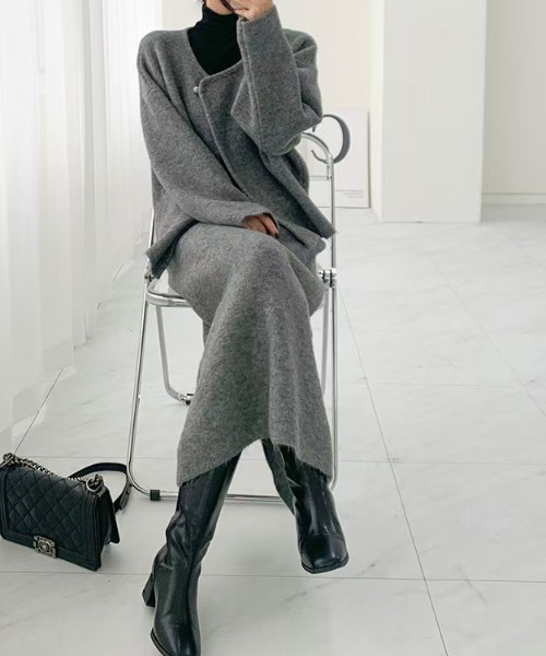 H4606◾️ヴァレンティノローマ　カシミア100％　スカートセットアップ H4606◾️ヴァレンティノローマ カシミア100％ スカートセットアップ