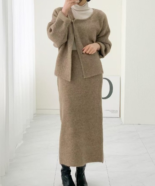 H4606◾️ヴァレンティノローマ　カシミア100％　スカートセットアップ Aelina セットアップ ニットノーカラーカーディガン＋スカート