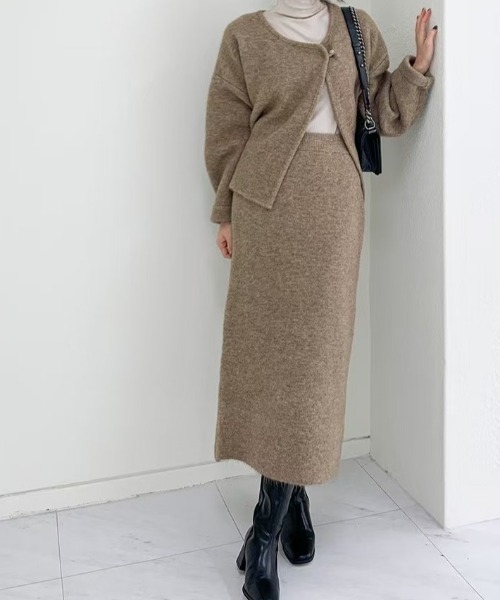 Aelina セットアップ ニットノーカラーカーディガン＋スカート