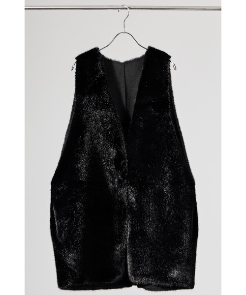 VERSEAU エコムートンショートジレ 【美品】 VERSEAU エコムートンショートジレ 【美品】 エコムートンジレ