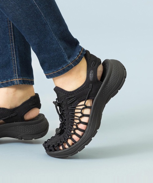 KEEN（キーン） フラットサンダル 23.5cm ブラック レディース