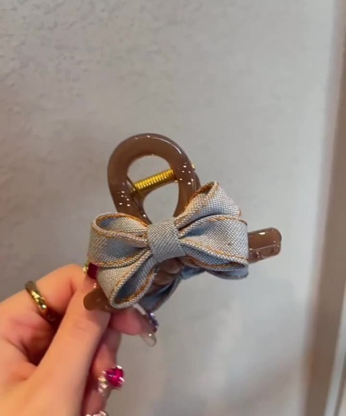 ヘアクリップ デニム生地 リボンデザイン ヘアクリップ : ZOZOTOWN