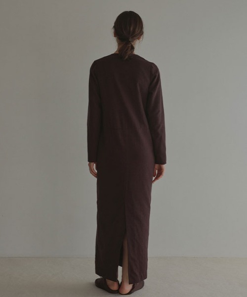 ETRE TOKYO（エトレトウキョウ） ワンピース VネックIラインロング