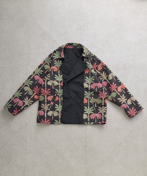 ear PAPILLONNER 花柄　ベージュ　リバーシブルコート ear PAPILLONNER（イア パピヨネ） コート アウター 「軽量/撥水/2way