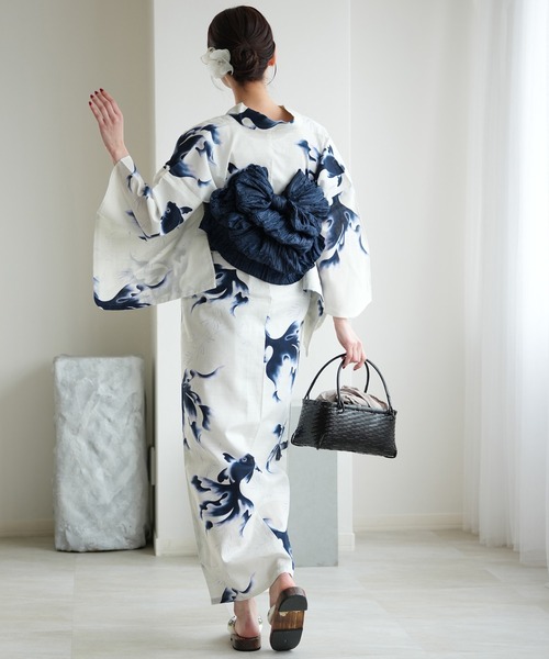 utatane 浴衣 浴衣3点セット 蒼泳（そうえい）の金魚 レディース