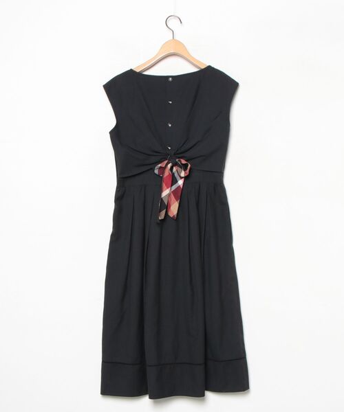 BLUE LABEL CRESTBRIDGE（ブルーレーベルクレストブリッジ