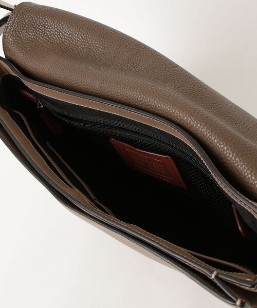 COACH（コーチ） ショルダーバッグ - ブラウン メンズ : ZOZOTOWN