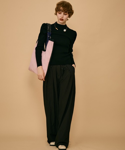 fete パフスリーブ ブラック トップス Mサイズ相当 uyu. tシャツ シャーリングパフスリーブトップス レディース