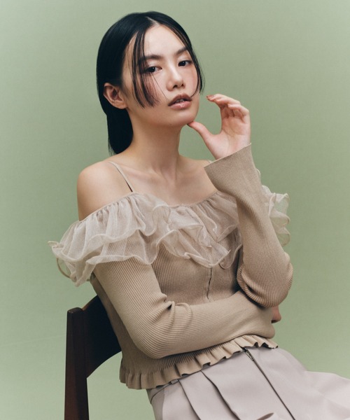 FRAY I.D ニット セーター ラッフルオフショルニット「WEB限定