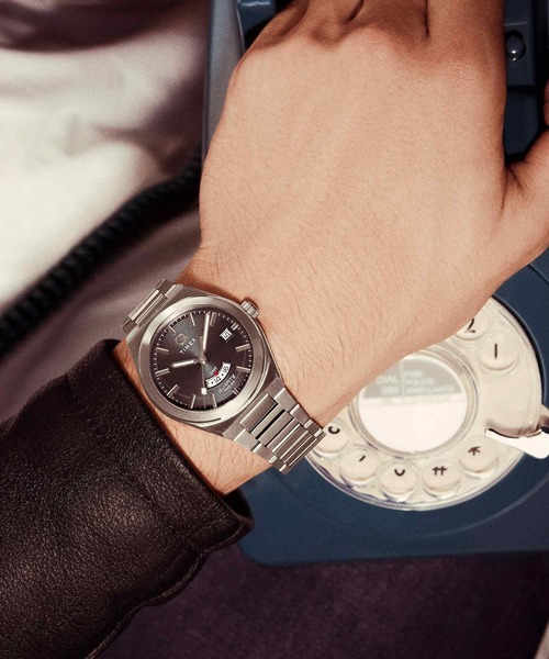 【新品未使用】Q TIMEX 腕時計 TW2V72100VK TIMEX（タイメックス） 腕時計 Q Timex 1972 ”Time Machine” 腕時計 TX