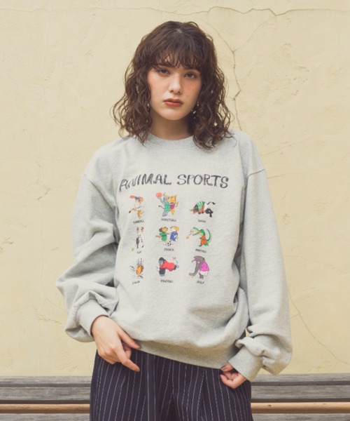 すーちゃん✨LEONARD レオナールスポーツ☆総柄スウェット　38 すーちゃん✨LEONARD レオナールスポーツ☆総柄スウェット 38 ニュース