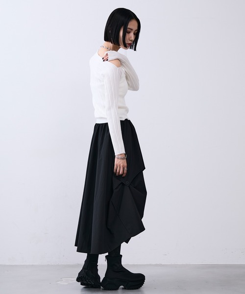 【新品タグ付】アシンメトリーレイヤードスカート anuans（アニュアンス）の「アシンメトリーレイヤードスカート