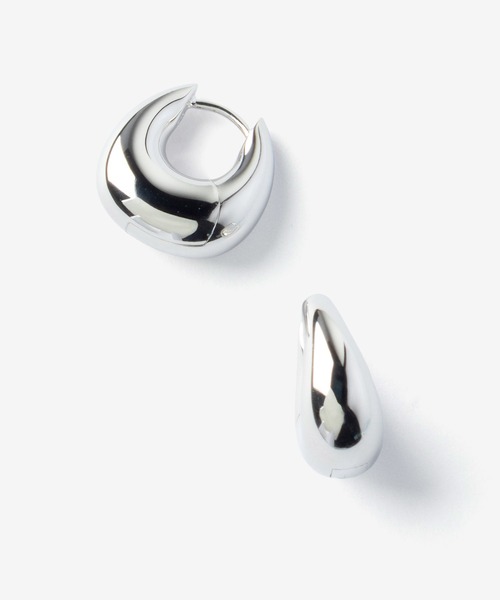 TOM WOOD（トムウッド） ピアス TOM WOOD Bao Hoops Small バオ フープ