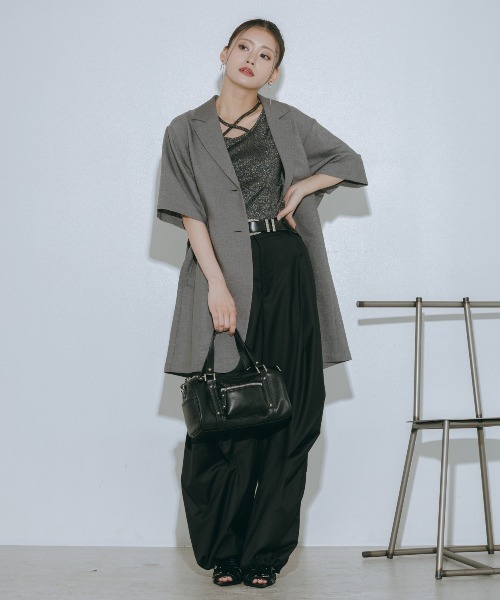美品✨ ベイジ ノーカラージャケット ウエストリボン ベルト ギャザー ショート PAGEBOY（ページボーイ） ジャケット テーラードジャケット シアバス