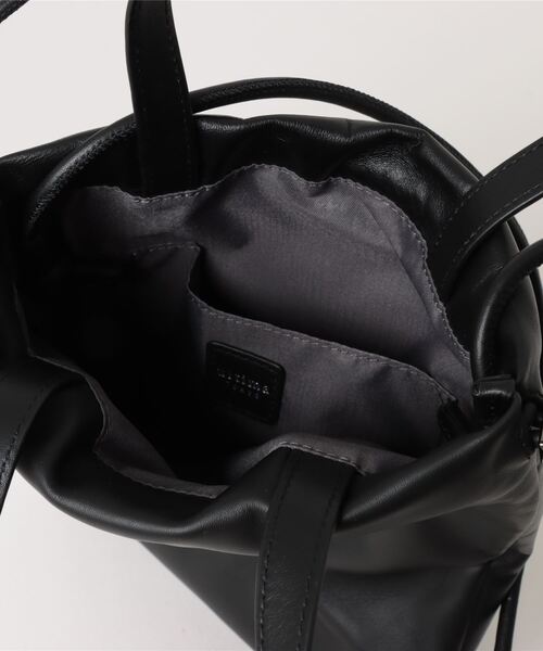 【定価16,000円→お得‼️】ANTEPRIMA かごショルダーバッグ 黒 美品 かごバッグ > (用途から選ぶ>マチ付きのバッグ)｜【公式】アンテプリマ