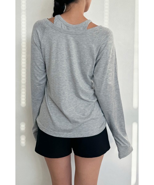 ALEXIA STAM ウェルネス　アシンメトリーロングスリーブTシャツ ALEXIA STAM ウェルネス アシンメトリーロングスリーブTシャツ