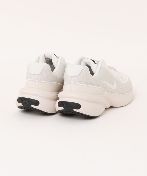 Nike スニーカー　グリーン/ホワイト26センチ　ユニセックス　未使用 ナイキ（NIKE）ランニングシューズ ジョギングシューズ フリー