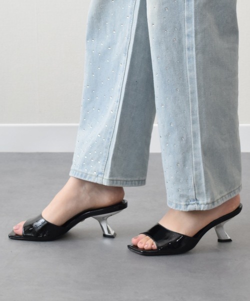 CARRANO ブラックレザー ミュール CARRANO レザーミュール | ブラック | FARFETCH JP