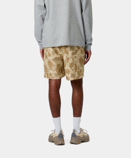 Carhartt カモフラージュ ショートパンツ　水陸両用 Carhartt WIP（カーハートワークインプログレス） パンツ Carhartt WIP