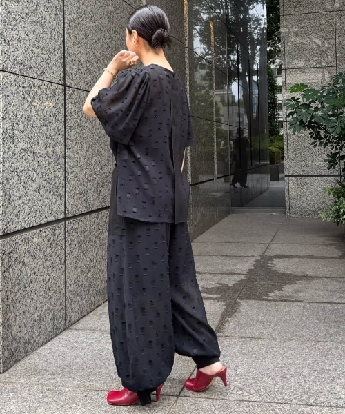 ADORE（アドーア） パンツ フィネストラジャガードパンツ レディース