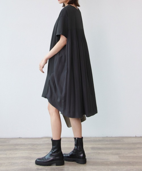 「TITE IN THE STORE」 半袖カットソー 38 グレー レディース_画像9