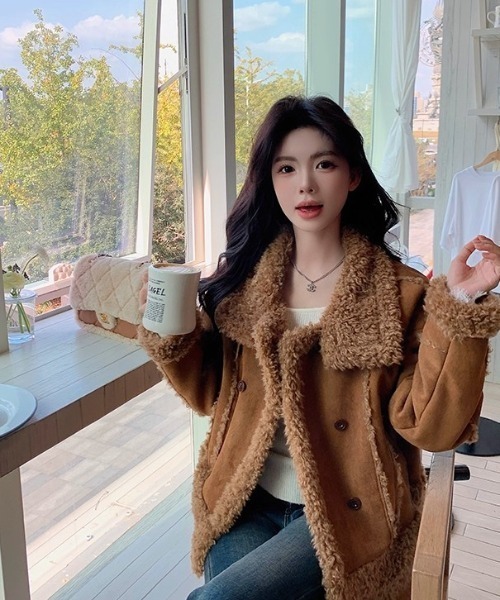 Sibra（シブラ） ムートンコート ボアコート ダブルボタン×毛皮切替