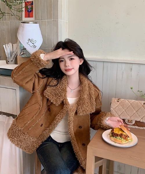 Sibra（シブラ） ムートンコート ボアコート ダブルボタン×毛皮切替