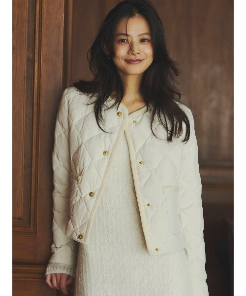 新品タグつきanuans TAION ショートダウンジャケット アイボリー anuans（アニュアンス） ダウンコート ダウンジャケット 「TAION