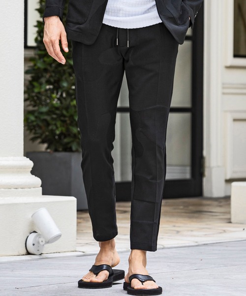 限定SALE【未使用品】1PIU1UGUALE3 スラックス 定価77000円 1PIU1UGUALE3 RELAX スラックス 1PIU1UGUALE3 RELAX(ウノピゥウノウ