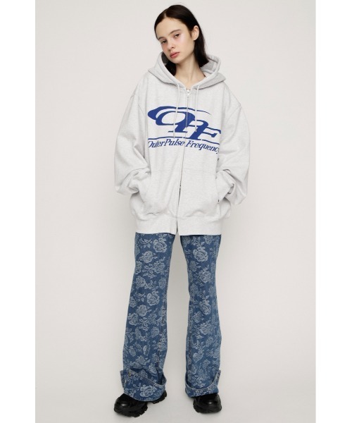 SLY（スライ） パーカー LOGO OVER HOODIE ロゴオーバーフーディー 春