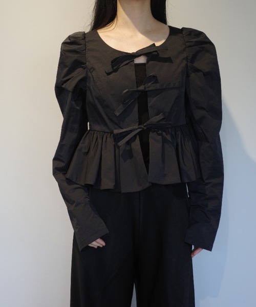 s*a様 CLANE クラネ　RIBBON SHORT BLOUSE ブラック CLANE（クラネ） tシャツ CLANE SHORT PEPLUM RIBBON TOPS レディース