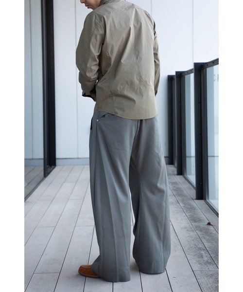 スラックス 別注 2TUCKED CURVED LEG TROUSERS メンズの画像