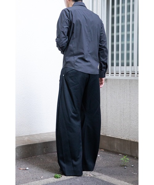 スラックス 別注 2TUCKED CURVED LEG TROUSERS メンズの画像