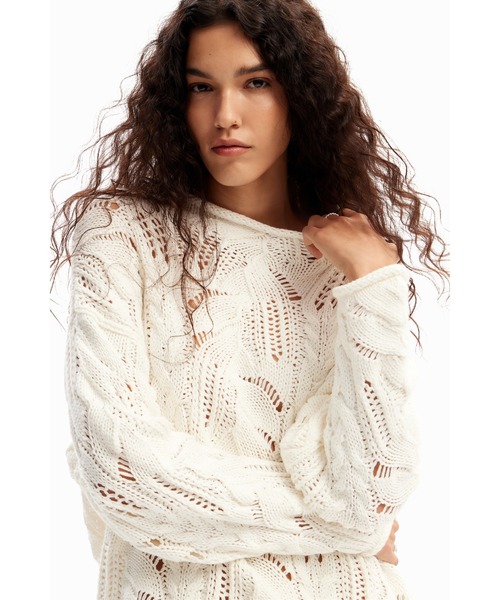 【NEW】デシグアル（Desigual）/【3サイズ展開】厚手ニットセーター 2026SS 新作 Desigual（デシグアル） ニット セーター カットワーク オーバーサイズ