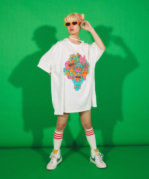 PUNYUS tシャツ 10th anniversaryブーケビッグTシャツ