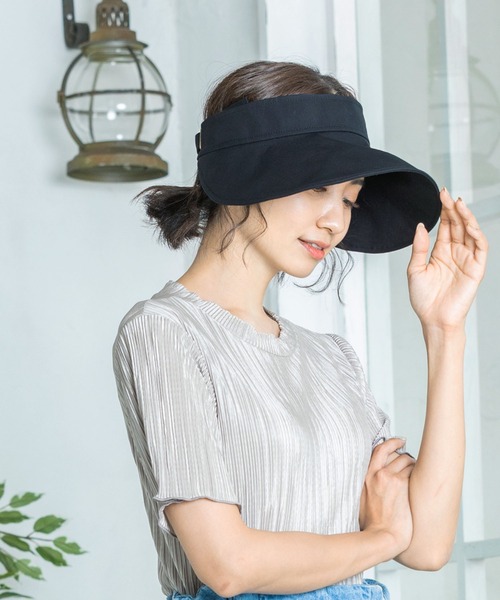 夏の必需品☆【LouisVuitton】サンバイザー ルイ・ヴィトンからビッグサイズのモノグラムがアクセントになっ