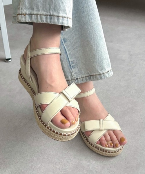 レディース サンダル　クロコ　アメリヴィンテージ CROOKED HOLE SANDAL