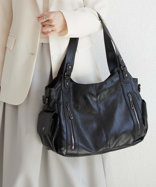 LA VORAGINE（ラ ヴォラジネ） ショルダーバッグ バッグ アウト