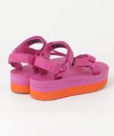 「Teva」 フラットサンダル 22cm パー...の詳細画像1